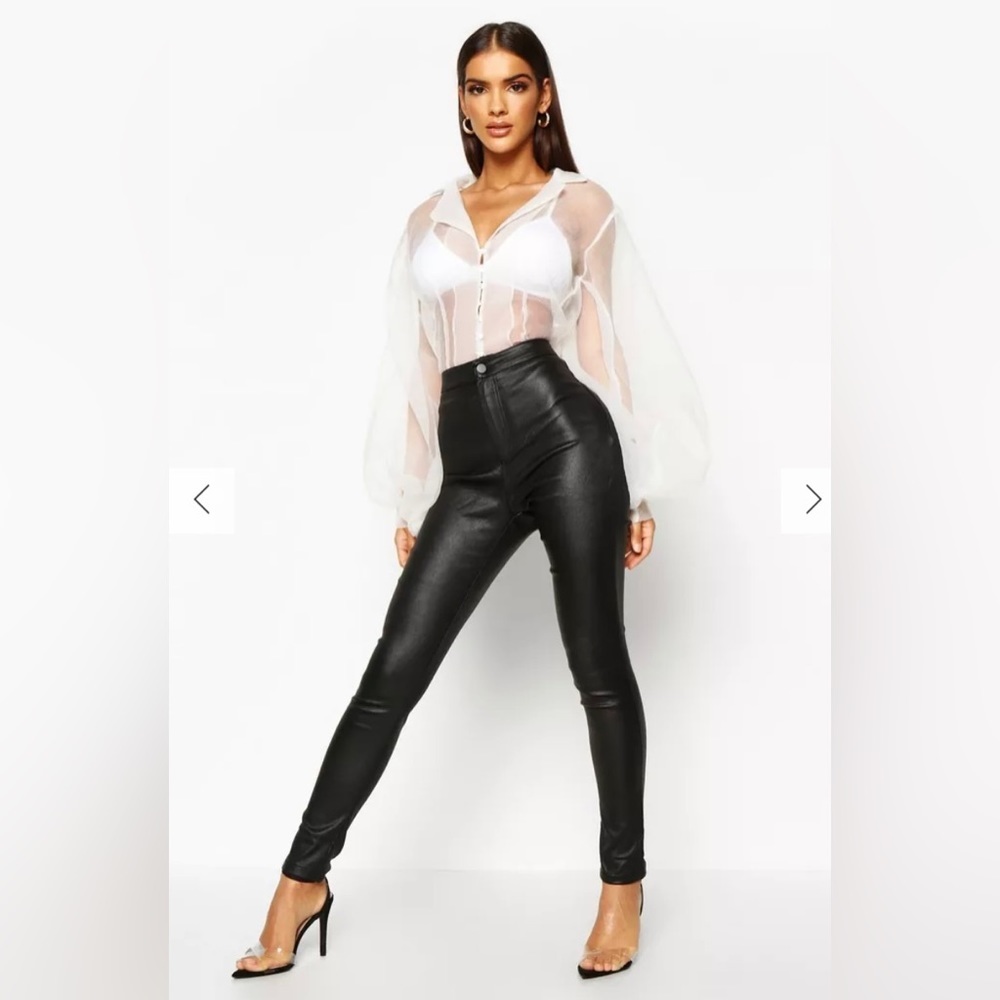 HIGH WAISTED MATTE FAUX LEATHER SKINNY PANTS size 10 NWT